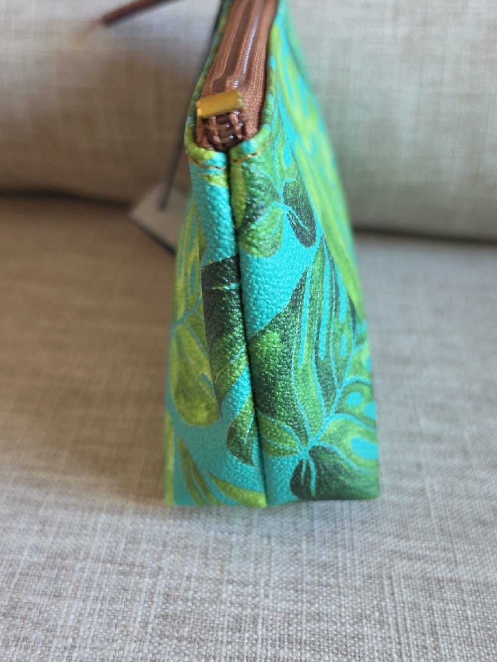 Dooney & Bourke Small Cosmetic Makeup Case. Monstera Palm Print, Green. - Picture 6 of 10
